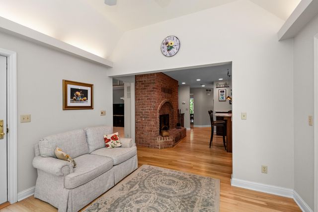 1935 Pierce Road, Chelsea, MI 48118