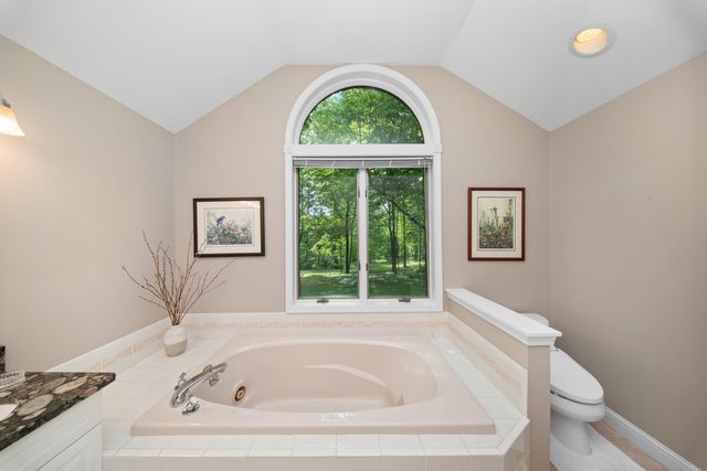 1935 Pierce Road, Chelsea, MI 48118