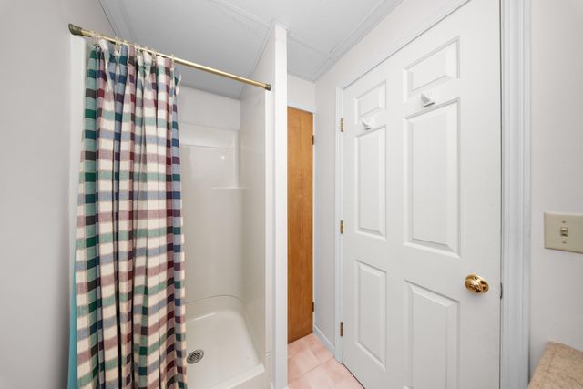 1935 Pierce Road, Chelsea, MI 48118