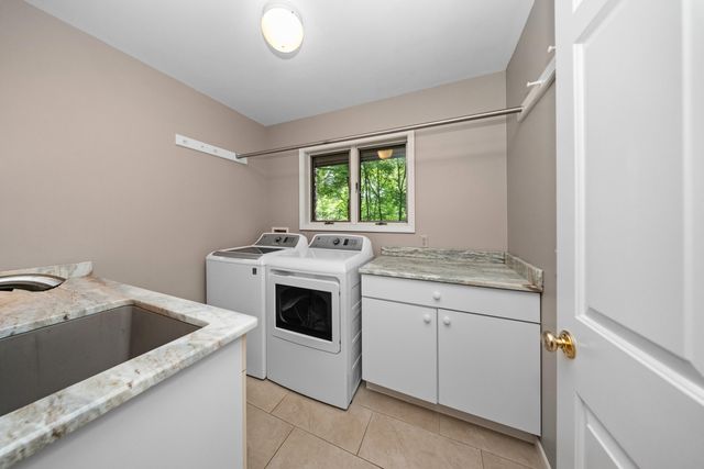 1935 Pierce Road, Chelsea, MI 48118