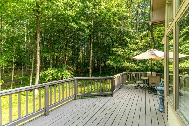 1935 Pierce Road, Chelsea, MI 48118