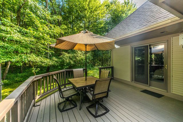 1935 Pierce Road, Chelsea, MI 48118