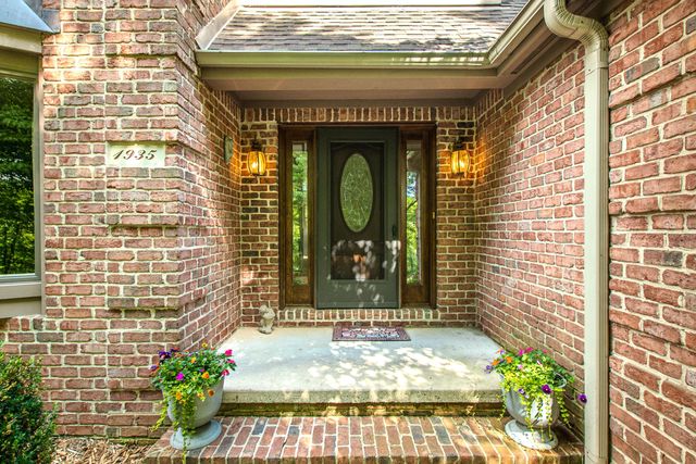 1935 Pierce Road, Chelsea, MI 48118