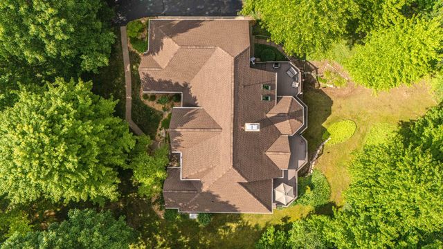1935 Pierce Road, Chelsea, MI 48118