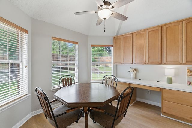 1451 Shadow Run, Weatherford, TX 76086