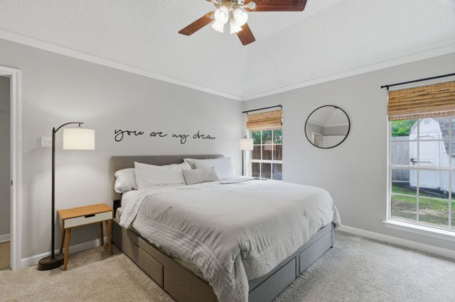 1451 Shadow Run, Weatherford, TX 76086