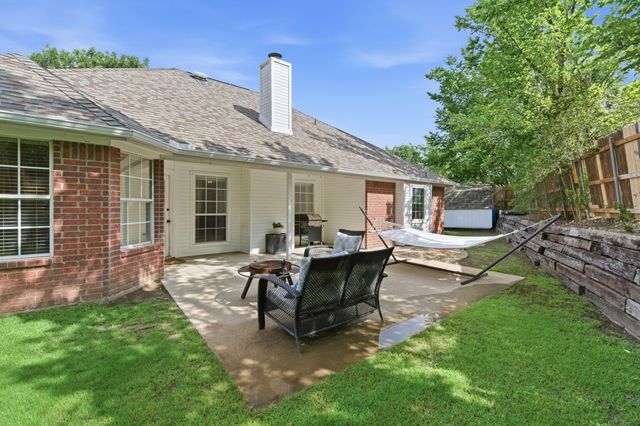 1451 Shadow Run, Weatherford, TX 76086