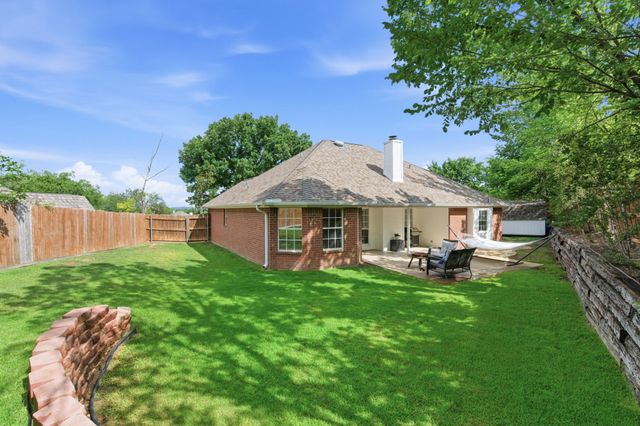 1451 Shadow Run, Weatherford, TX 76086