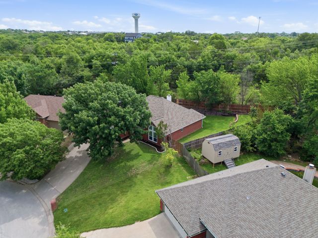 1451 Shadow Run, Weatherford, TX 76086