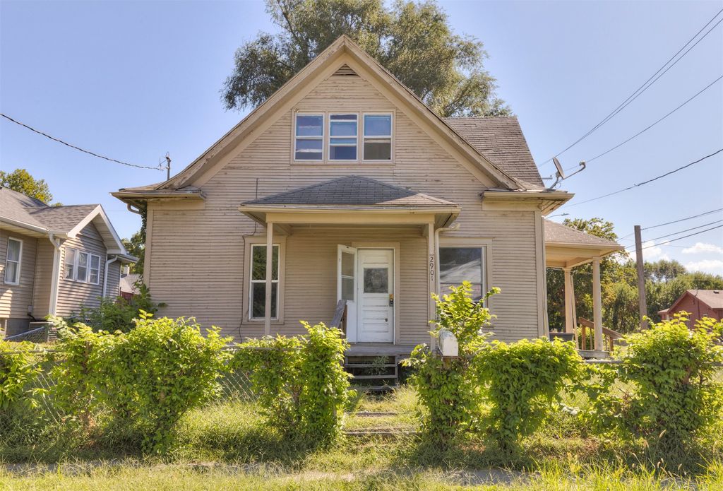 2901 4th Street, Des Moines, IA 50313