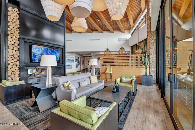 5742 S WINCHESTER Street, Mesa, AZ 85212