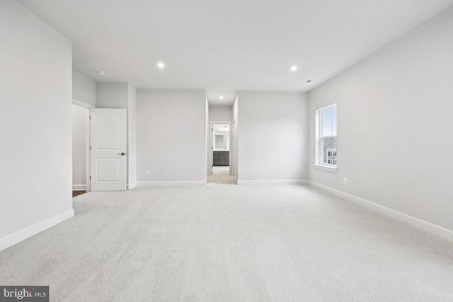 9501 PRINCE WILLIAM ST, Manassas, VA 20110