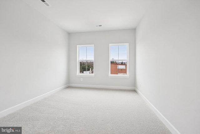 9501 PRINCE WILLIAM ST, Manassas, VA 20110