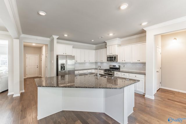 7040 Regency Lane, Gurley, AL 35748