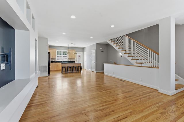 752 Wedgewood Park, Nashville, TN 37203