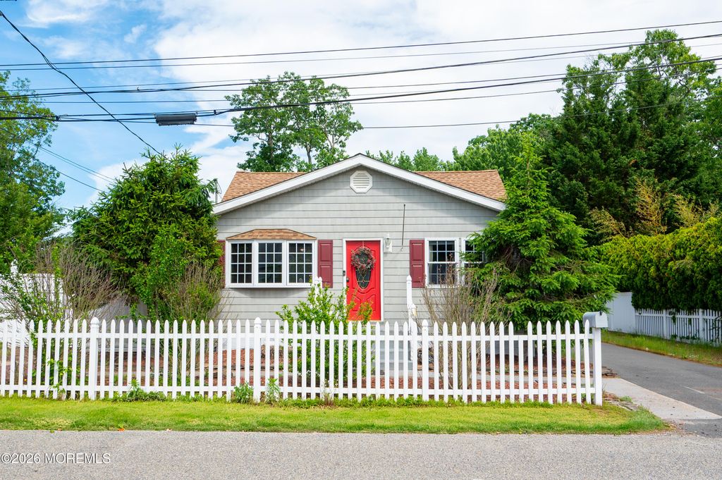 459 Vine Street, Brick, NJ 08723