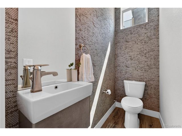 1702 Fenton St, Lakewood, CO 80214