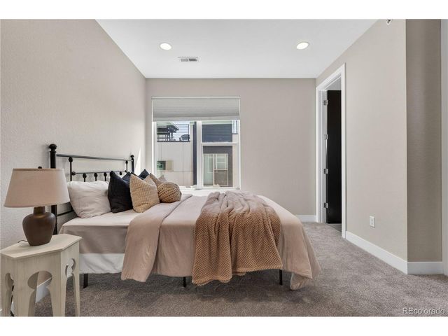 1702 Fenton St, Lakewood, CO 80214