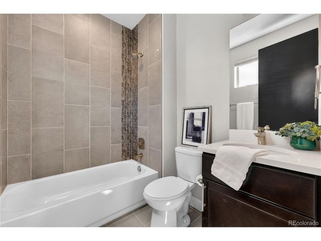 1702 Fenton St, Lakewood, CO 80214