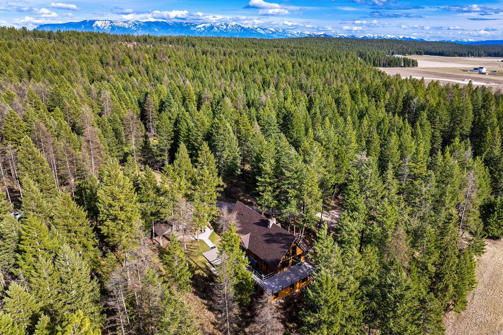 1085 K M Ranch Road, Whitefish, MT 59937