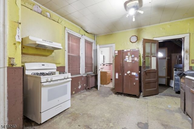 130 19Th Ave, Irvington Twp., NJ 07111