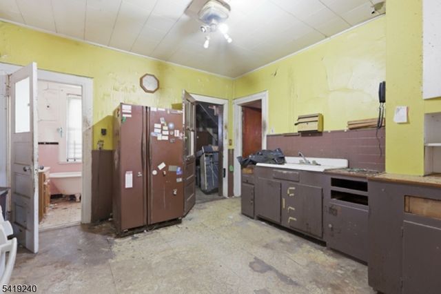 130 19Th Ave, Irvington Twp., NJ 07111