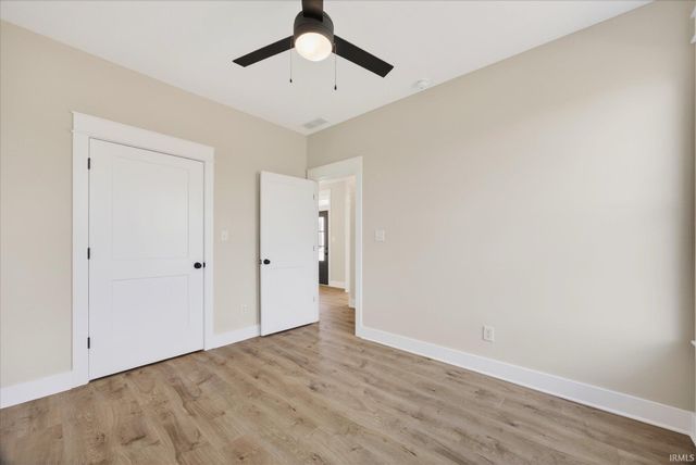 7655 W Julia Drive, Ellettsville, IN 47429