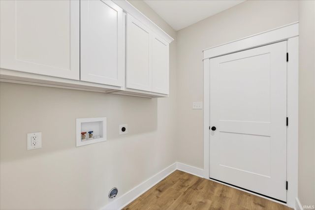 7655 W Julia Drive, Ellettsville, IN 47429