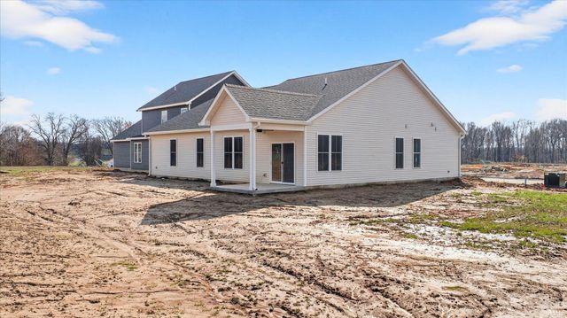 7655 W Julia Drive, Ellettsville, IN 47429