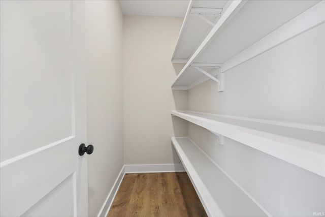 7655 W Julia Drive, Ellettsville, IN 47429