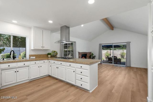 335 Medea Creek Lane, Oak Park, CA 91377