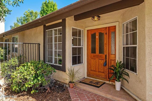335 Medea Creek Lane, Oak Park, CA 91377