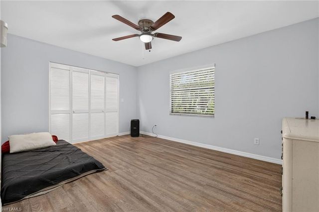 940 17th ST SW, Naples, FL 34117