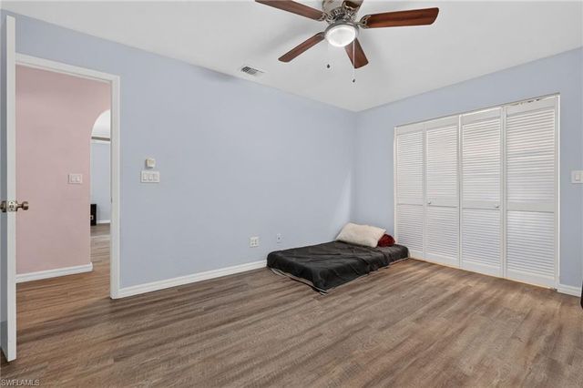 940 17th ST SW, Naples, FL 34117