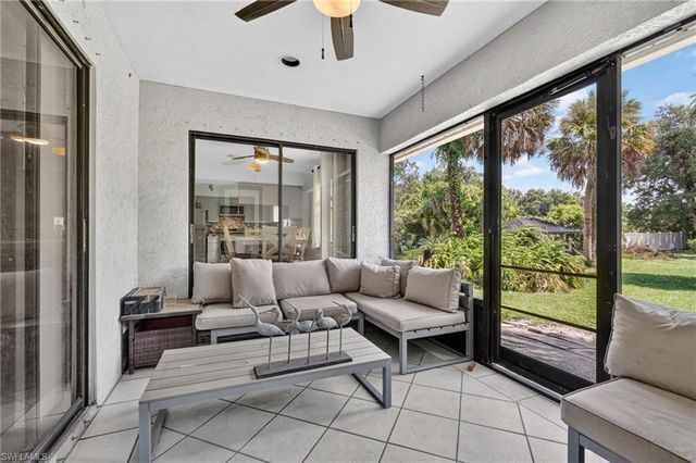 940 17th ST SW, Naples, FL 34117
