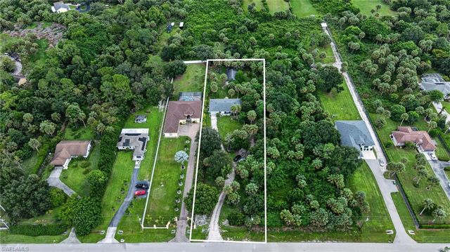 940 17th ST SW, Naples, FL 34117