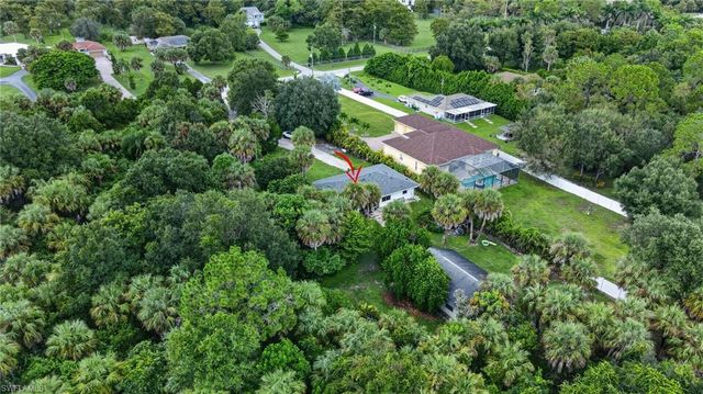 940 17th ST SW, Naples, FL 34117