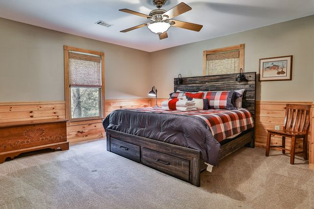40 Graham Court, Ellijay, GA 30540