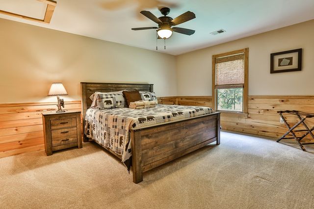 40 Graham Court, Ellijay, GA 30540