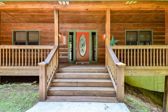 40 Graham Court, Ellijay, GA 30540