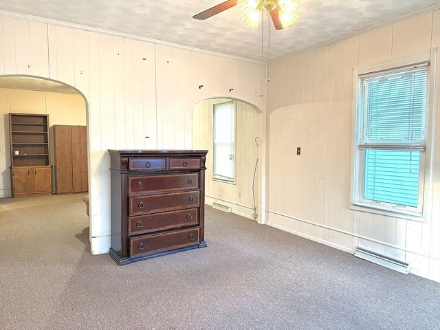 87 Hathaway St 1, New Bedford, MA 02746