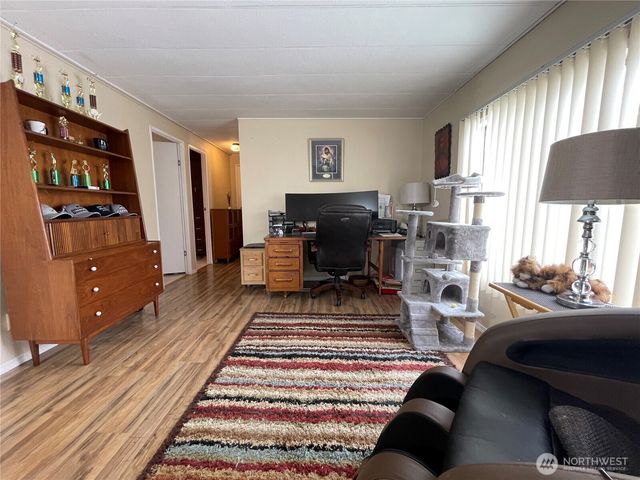 2101 S 324th Street #21, Federal Way, WA 98003