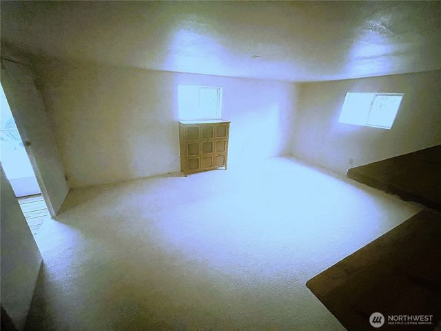2101 S 324th Street #21, Federal Way, WA 98003