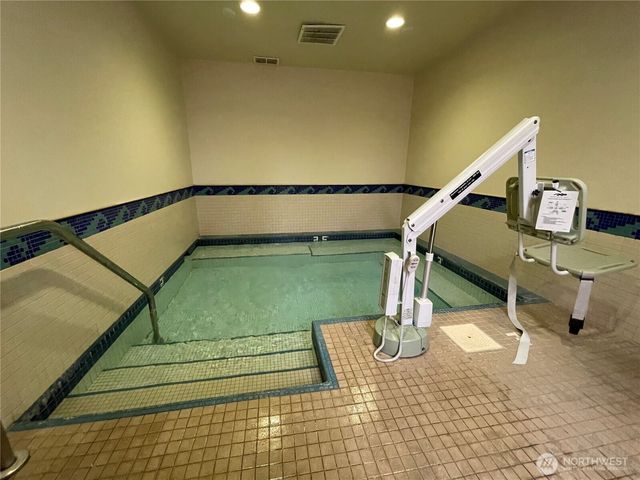 2101 S 324th Street #21, Federal Way, WA 98003