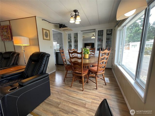2101 S 324th Street #21, Federal Way, WA 98003