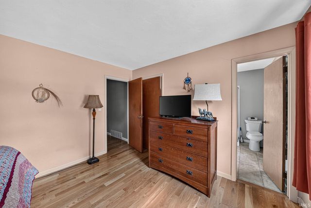 53449 Martin Lane, South Bend, IN 46635