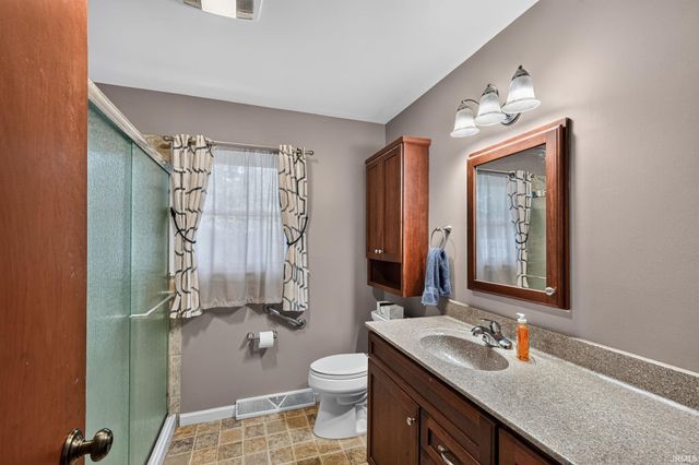 53449 Martin Lane, South Bend, IN 46635