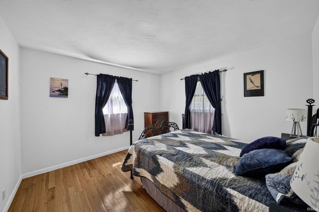 53449 Martin Lane, South Bend, IN 46635