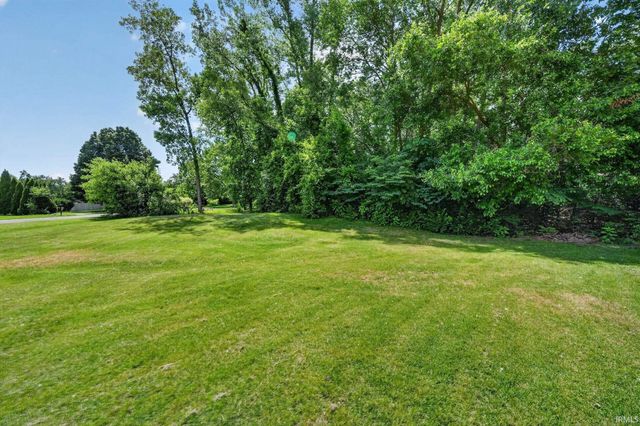 53449 Martin Lane, South Bend, IN 46635