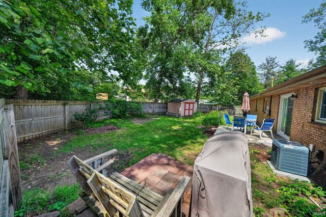 53449 Martin Lane, South Bend, IN 46635